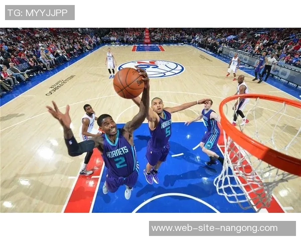 贾雷斯沃克：新星崛起的篮球天才与未来之路