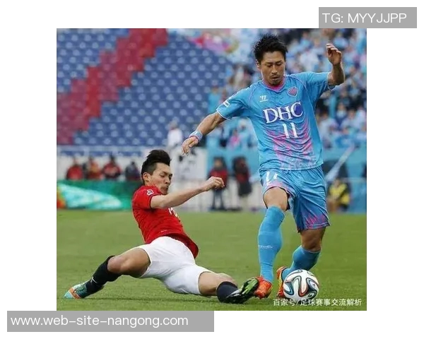 釜山偶像与庆南FC的激烈对决展现足球魅力与激情碰撞